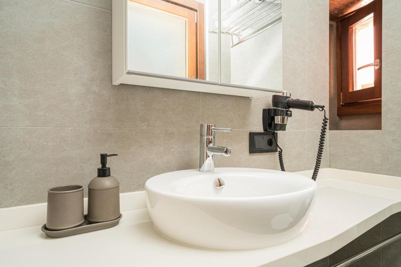 Apartamentos Calle Mayor 23 Llanes Ngoại thất bức ảnh